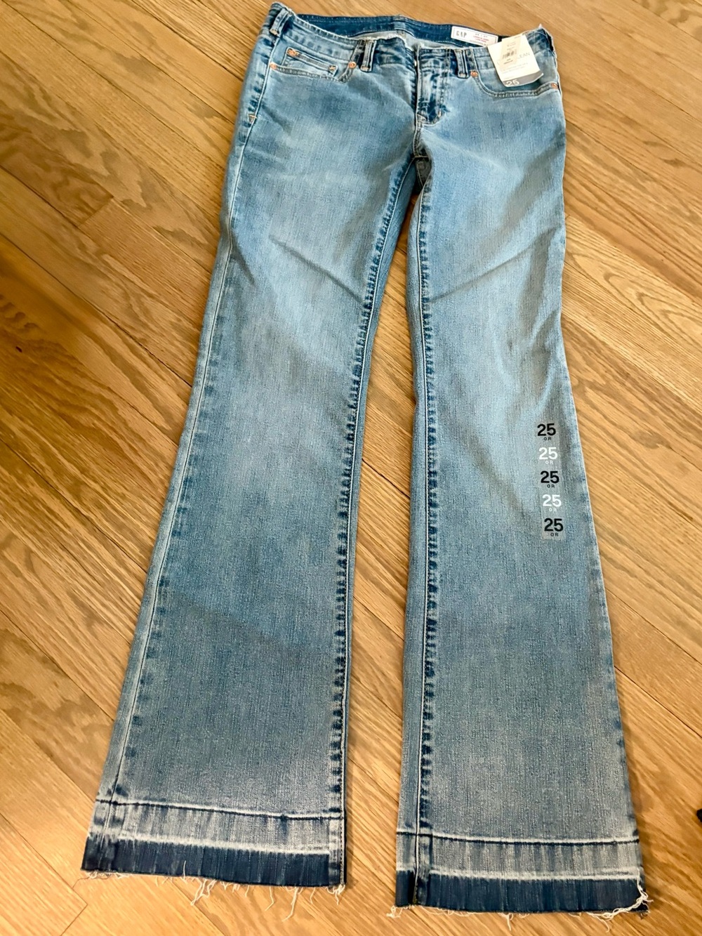 Gap long and lean low rise jeans size 25 - NWT
